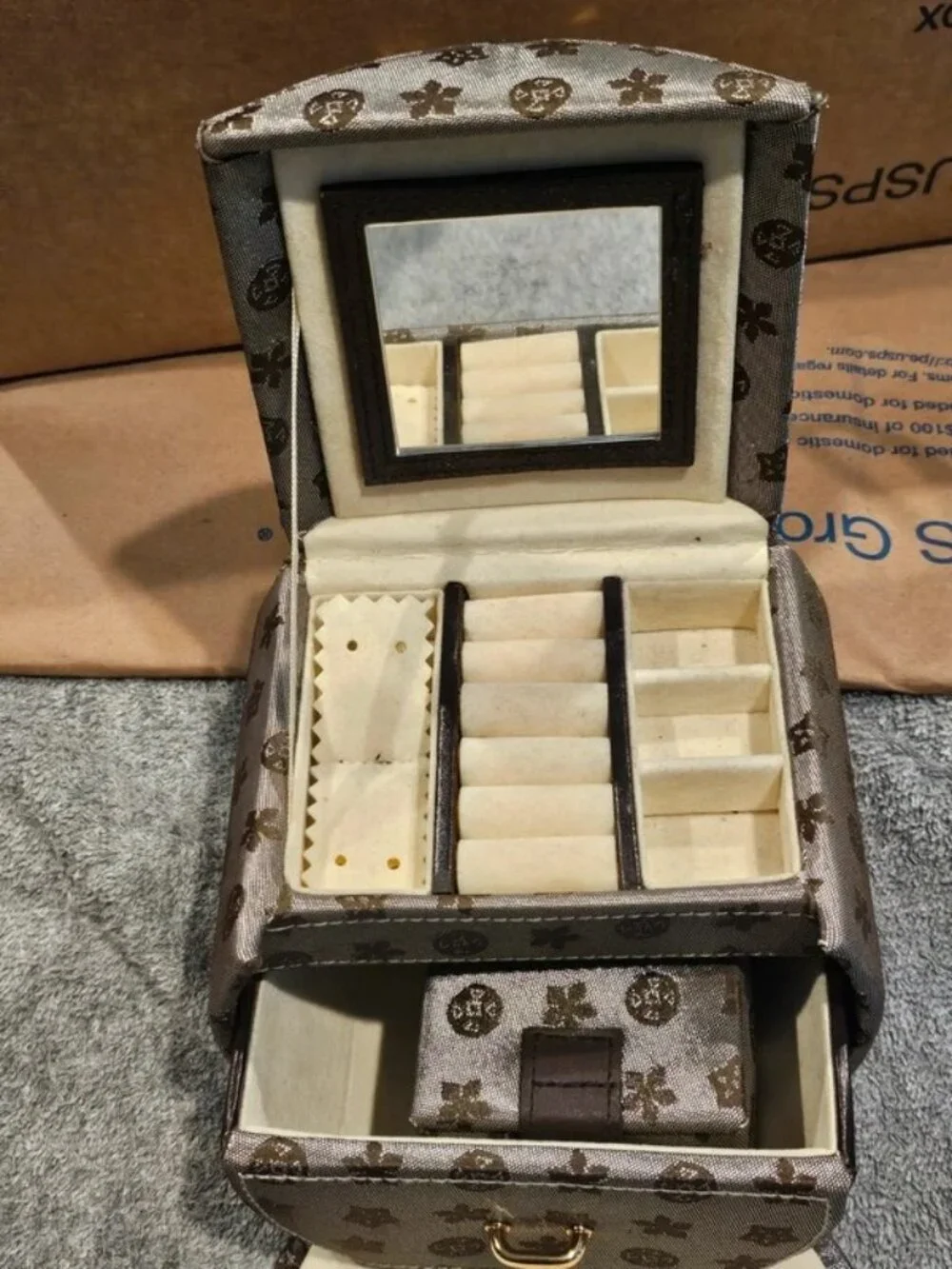 Brown Patterned Jewelry Travel Case with Top Handle